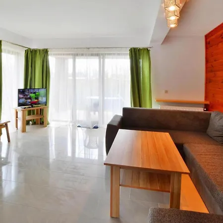 度假居 Comfortable With A Private Garden